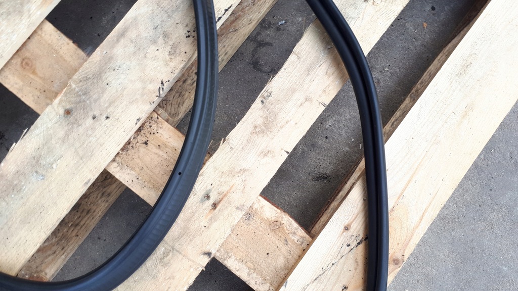 фото №5, S6 c7 4g a6 прокладка крышки багажника задняя sedan