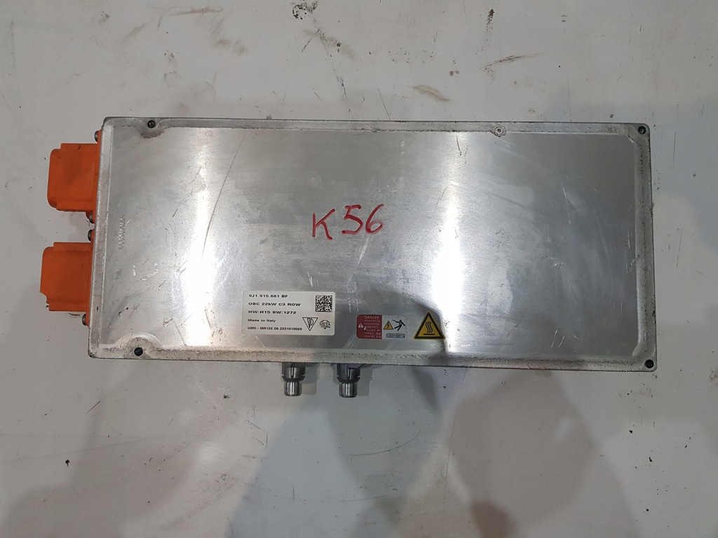 фото №1, Зарядний пристрій напруги porshe tycan 9j1915681bf