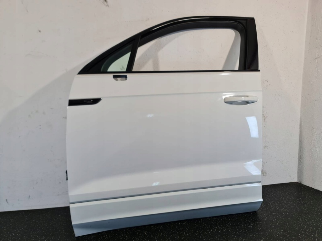 фото №1, Vw touareg iii cr7 -двері ліва przednielewy перед