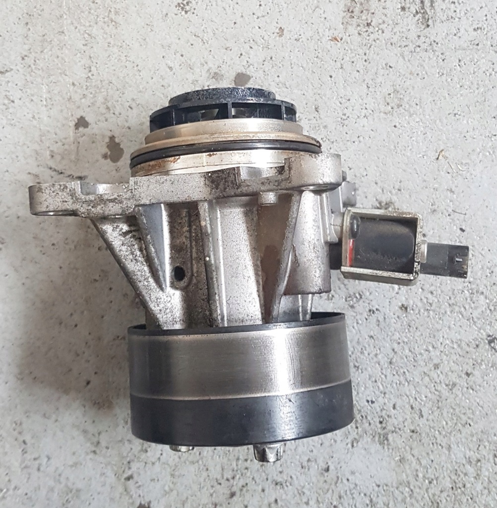 Купити Fw93-8501-ac range rover sport l494 3.0d насос води