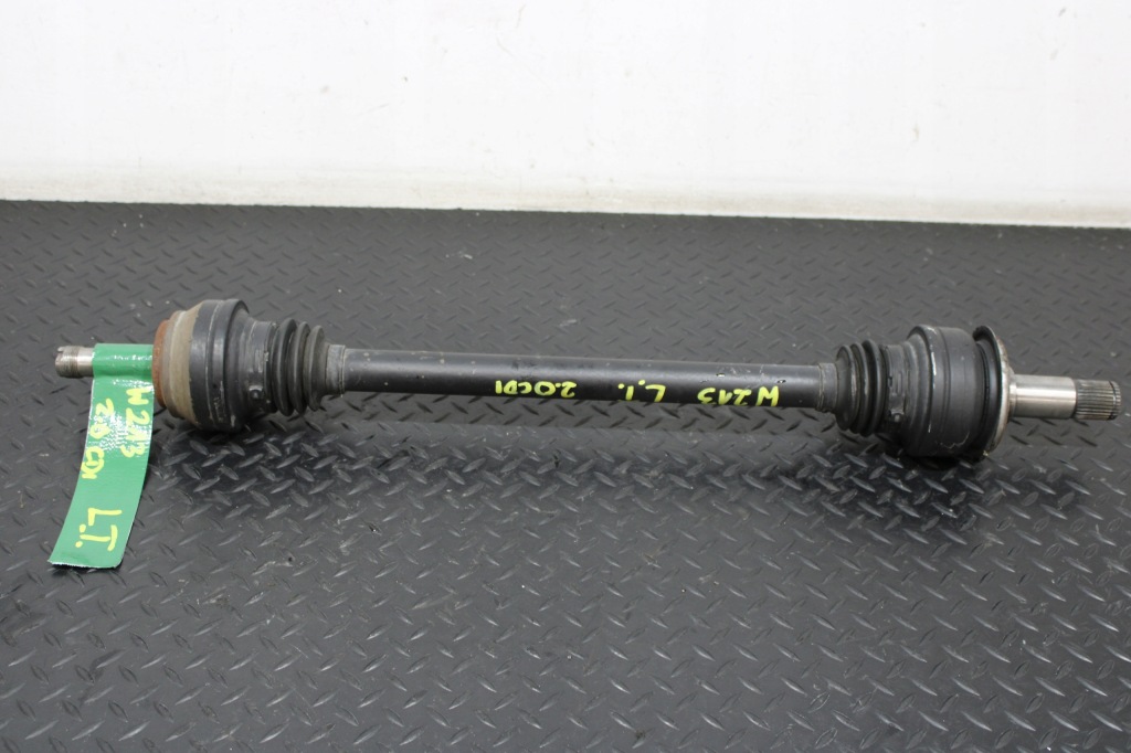 Купить Приводной вал półośka левое  задняя mercedes e-klasa w213 amg