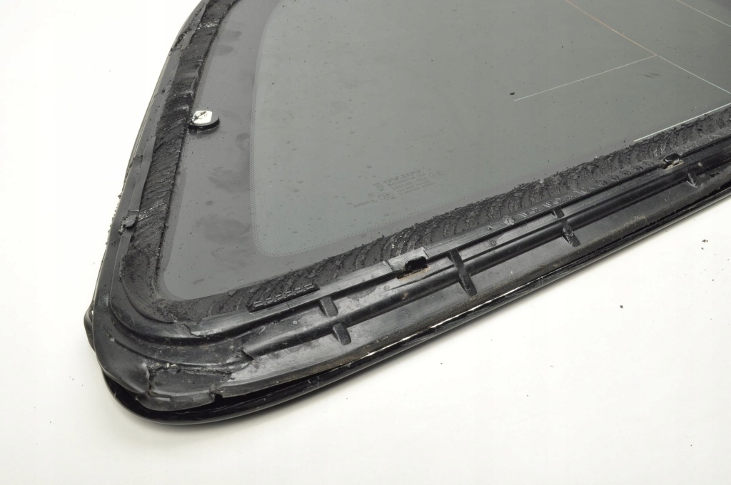 Volvo xc90 2 скло кузовна ліве задні задня 2024r 32368253 Оригінал