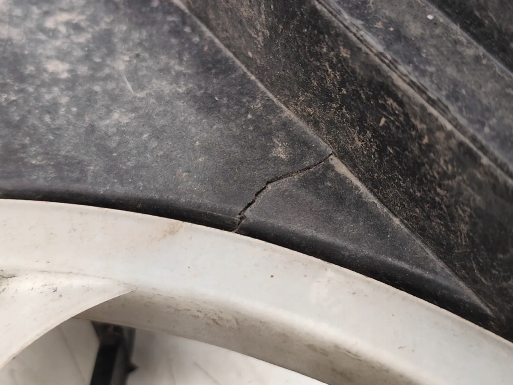 Mitsubishi outlander накладка вентилятора радиатора 2.4 hybrid 4wd 2019 suv с Разборки