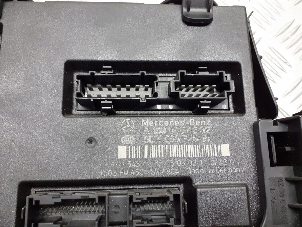 фото №6, Коробка запобіжників mercedes w169 1.7 a1695450001