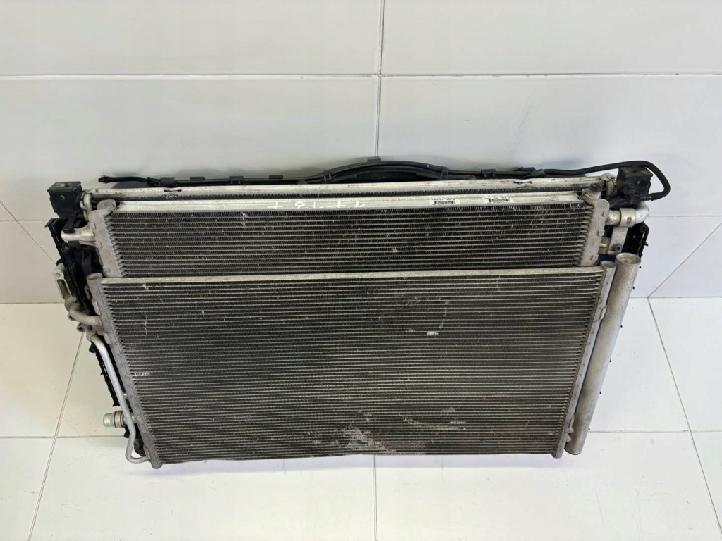 Комплект радиатор jaguar e-pace 2020 j9c319710aa Киев