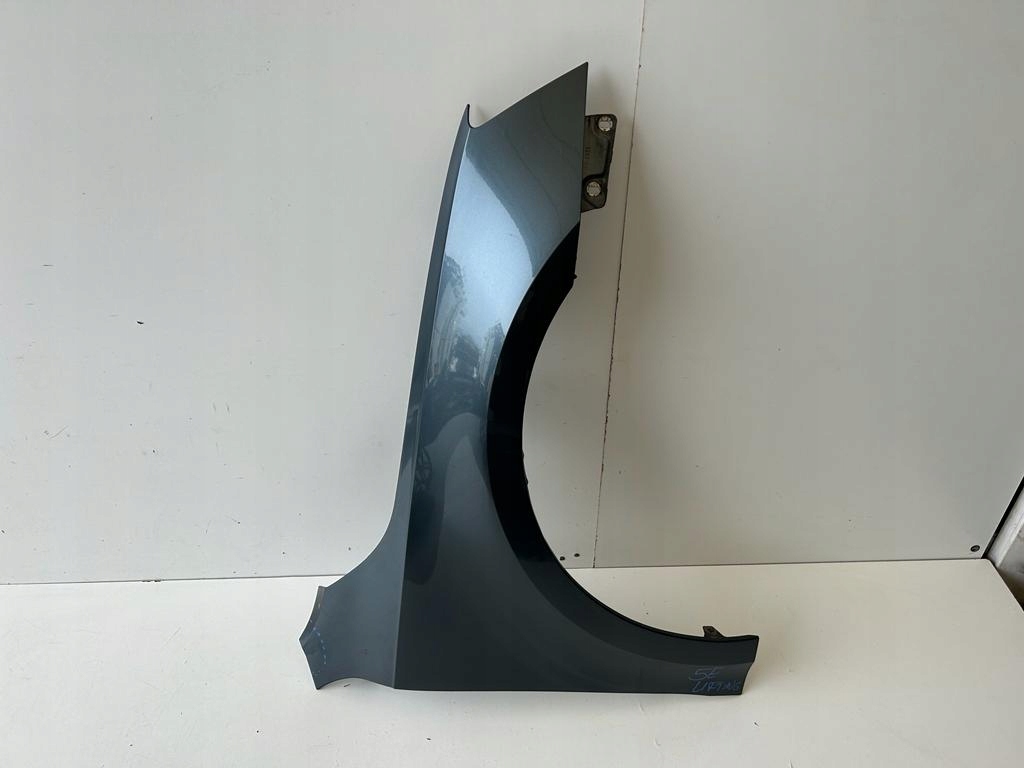 фото №1, Skoda octavia iii 5e lift крыло правый перед оригинал