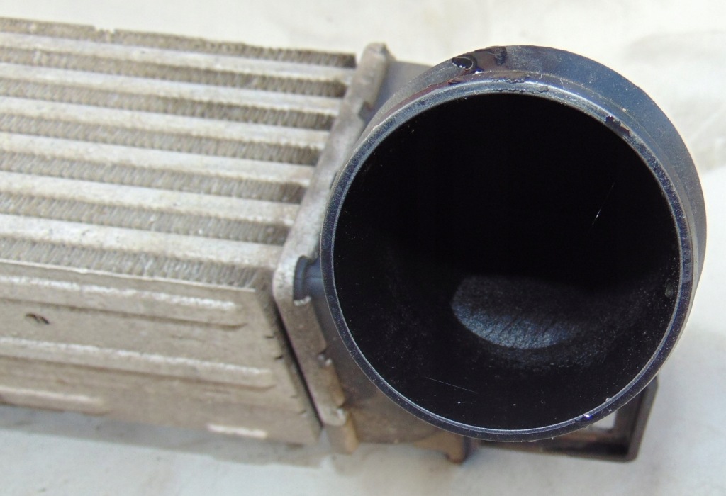 Радиатор интеркулер renault megane 3 3 1.4tce в Украине