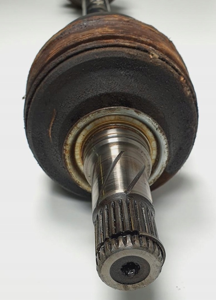 Приводной вал правый  правая  задний volvo v90 1 3.0 r6 p6843516 Доставка