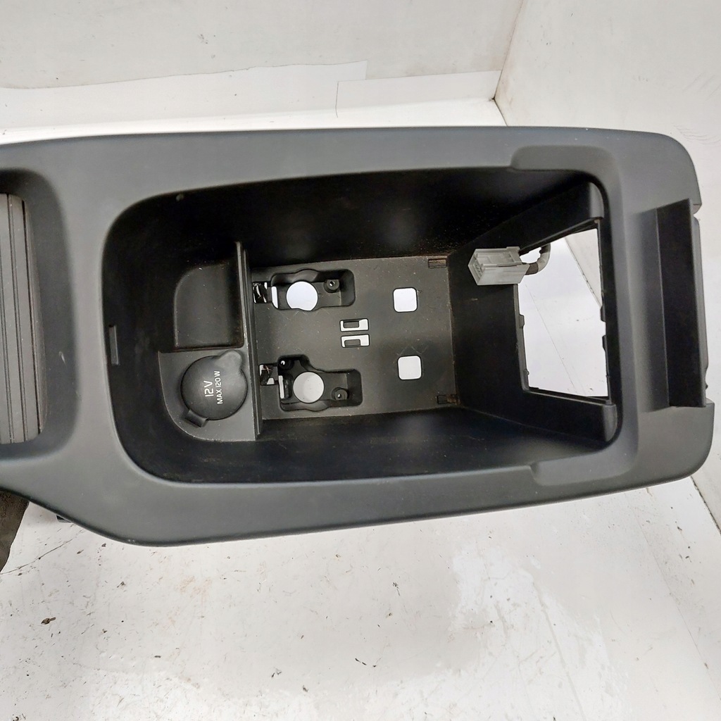 фото №5, Volvo v40 ii тунель середній 3058473y5tc