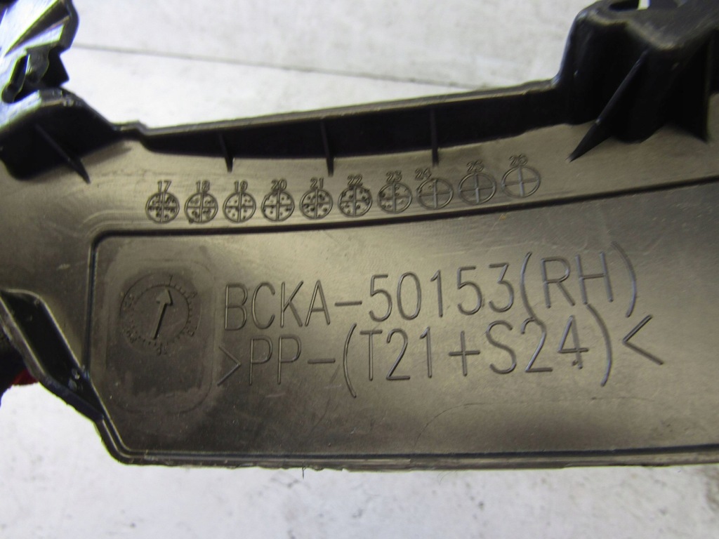 Mazda 3 iv направляющая бампера правый перед bcka-50153 Цена