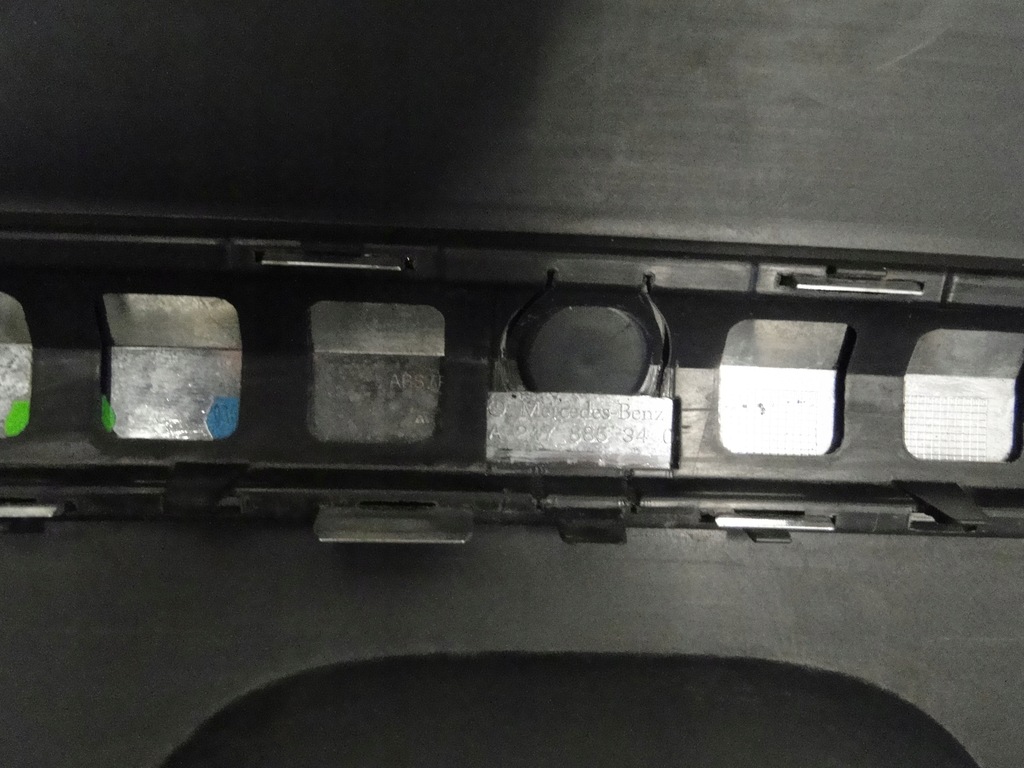 фото №12, Mercedes бампер задний диффузор na датчики pts белый 149 gla 247 h247