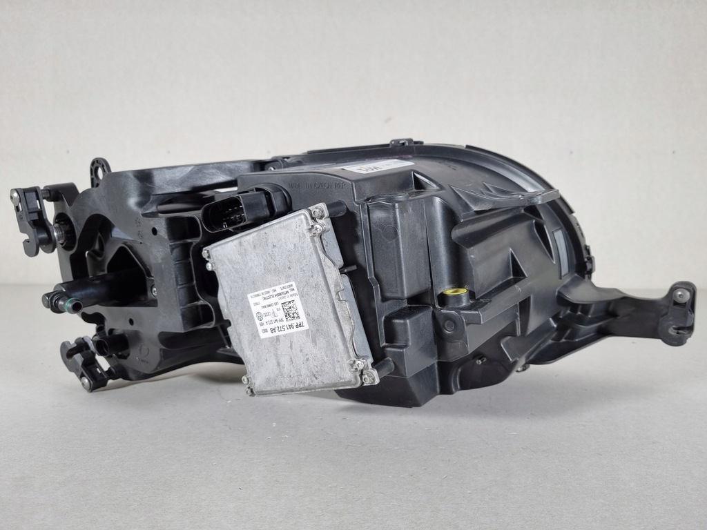 фото №10, Bentley bentayga 36a лампа ліва перед eu