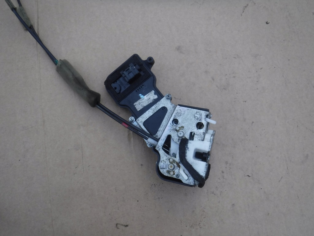 фото №2, Замок дверь левый задняя mazda 6