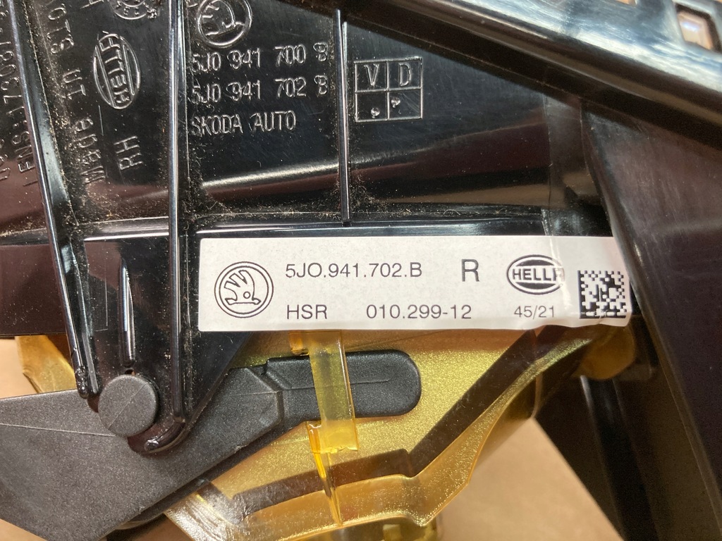 фото №12, Противотуманная фара правый передний skoda fabia ii roomster 5j0