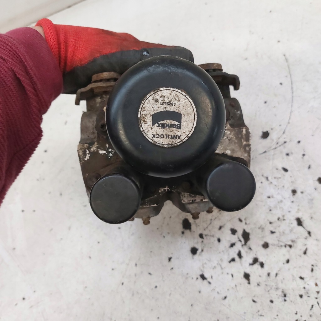 фото №11, Chrysler voyager ii 2,5d насос abs bendix 2822531