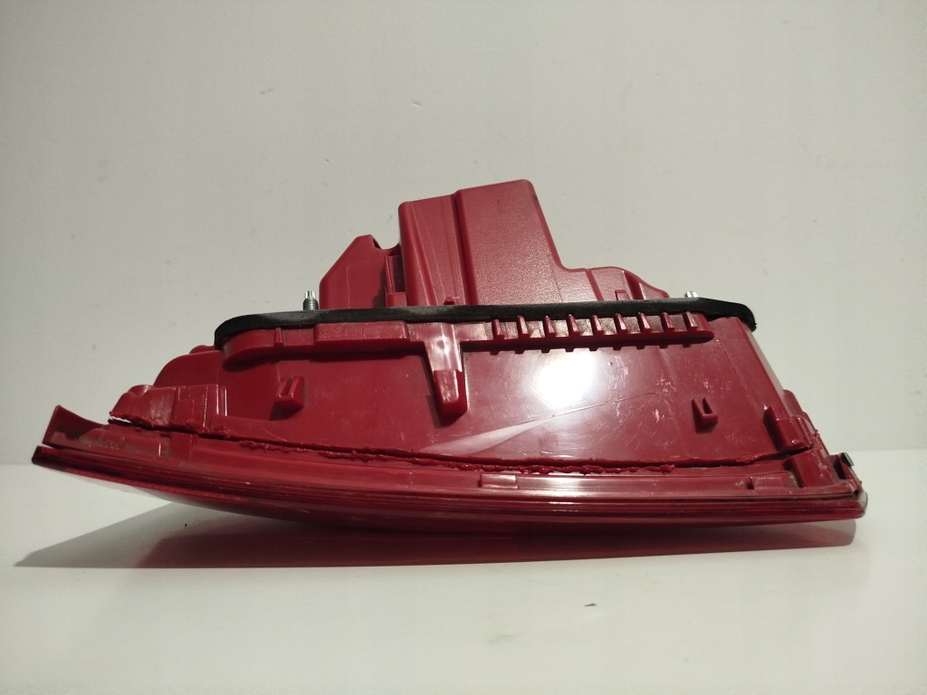 Фара левая правый  задний audi a4 b8 седан led рестайлинг  8k5945093ad 8k5945094ad америка Недорого