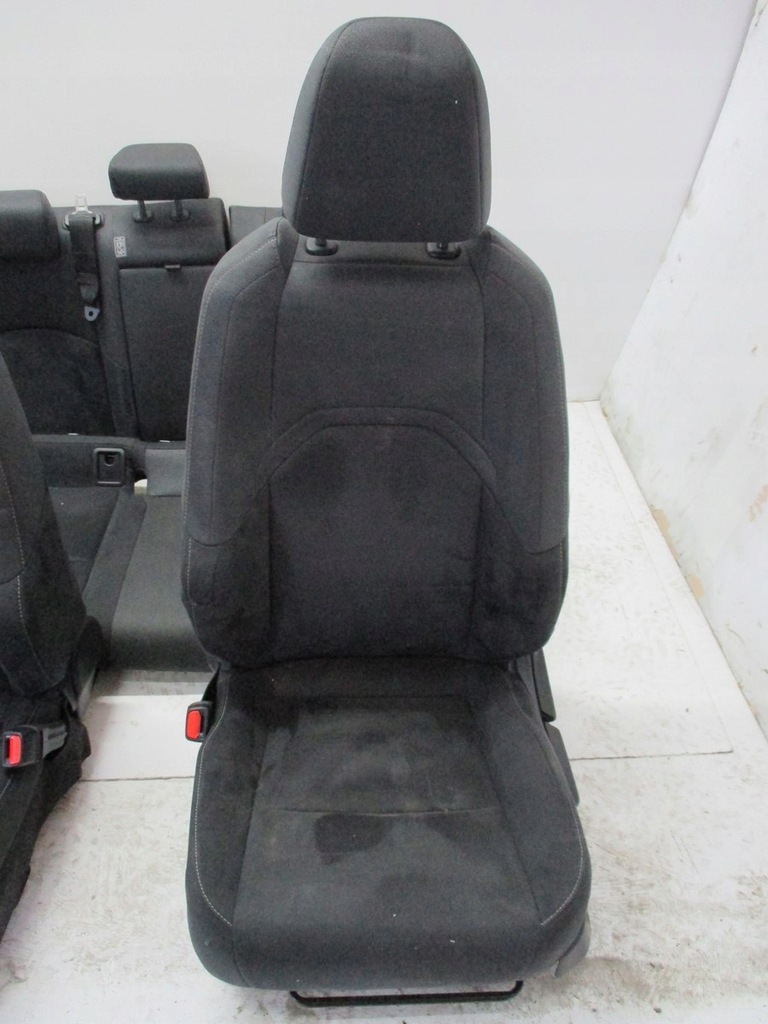 фото №9, Оббивка сидіння alcantara lexus ux 19r