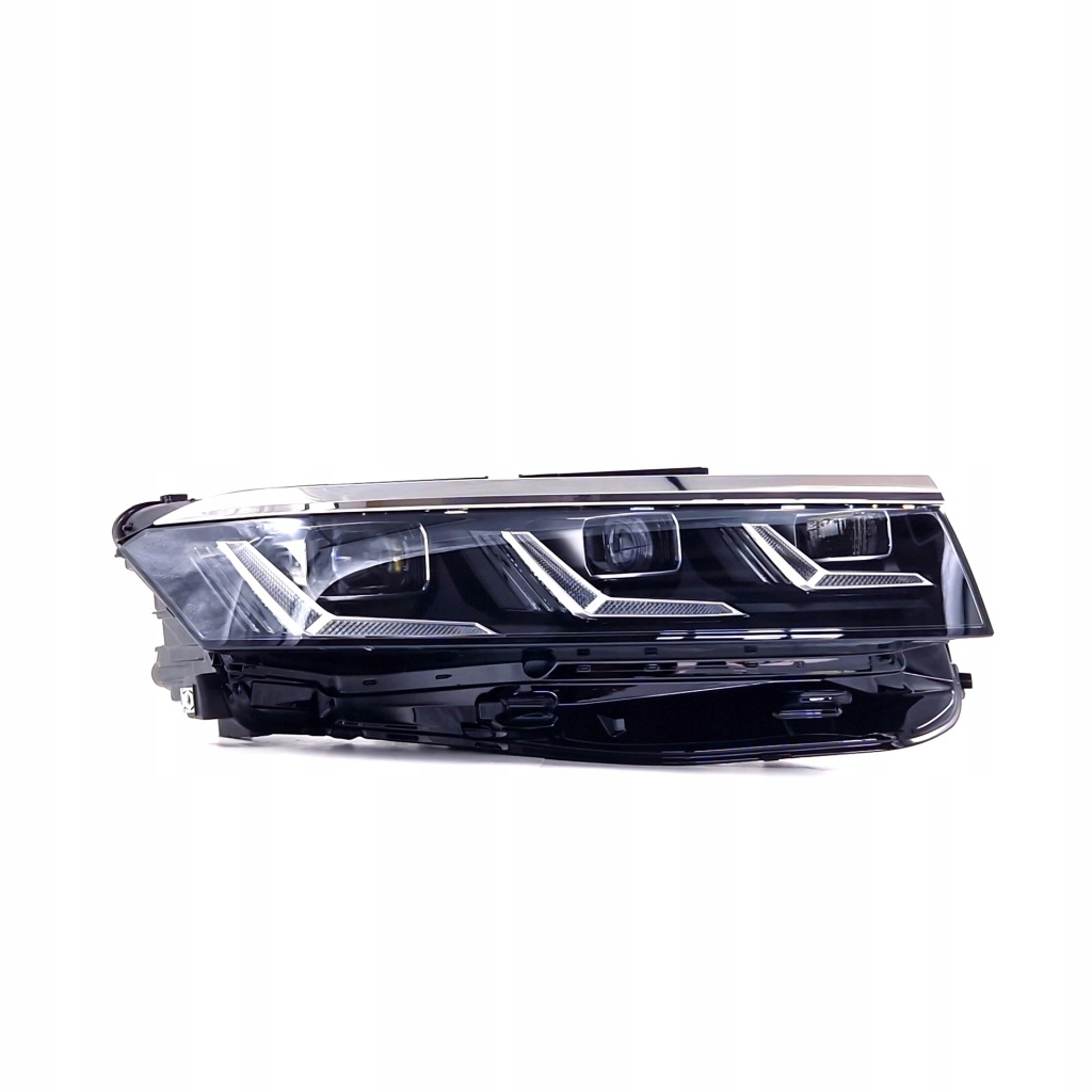 фото №1, Vw touareg адаптивный led лампа 761941082c