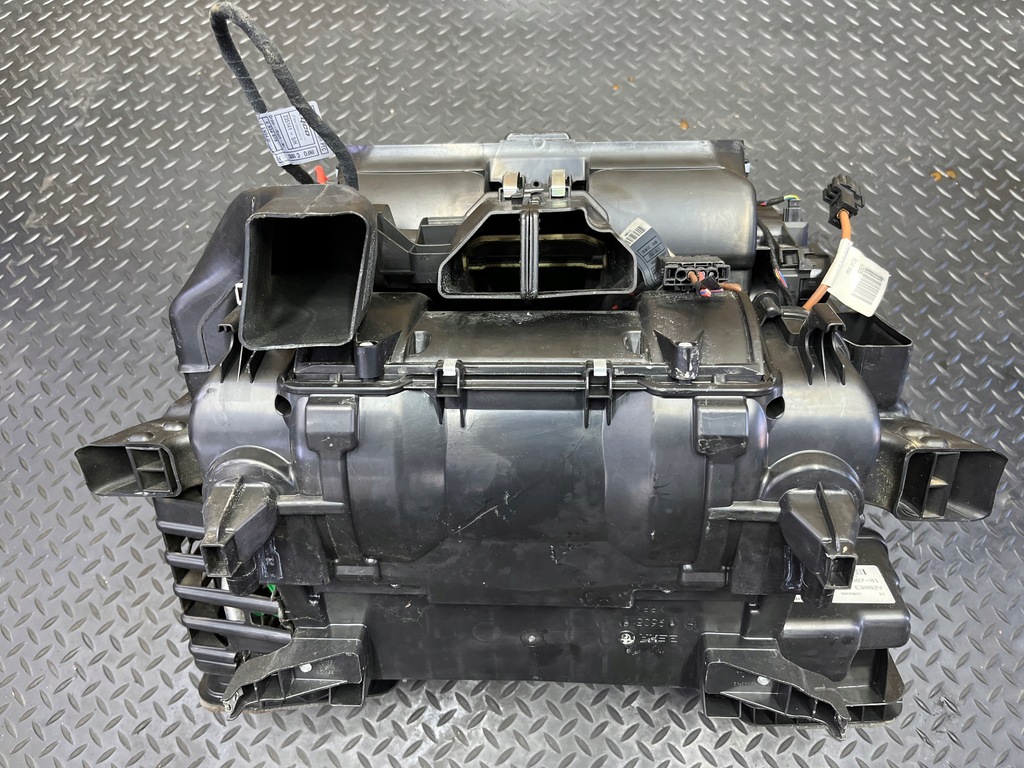 фото №9, Отопитель воздуходувка 2 зона bmw e60 e61 9134987