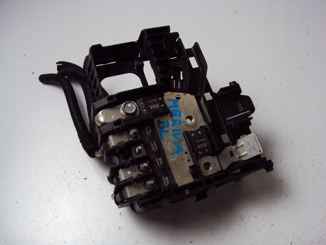 фото №1, Розподільник напруги opel meriva b 10-17