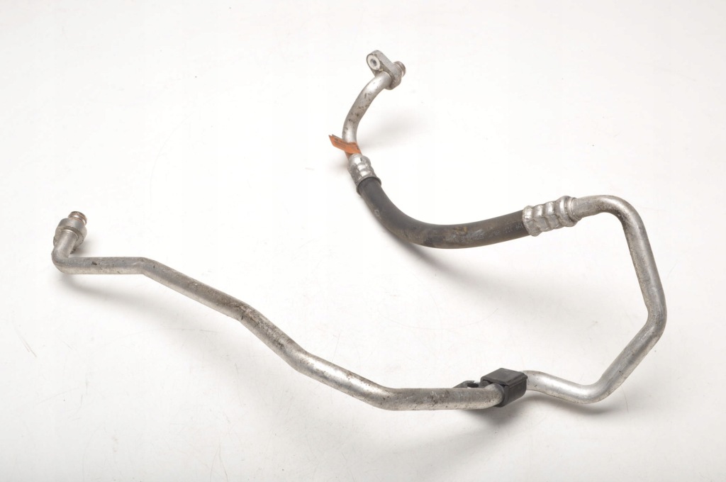 фото №1, Peugeot 2008 1.6 blue hdi шланг кондиционера