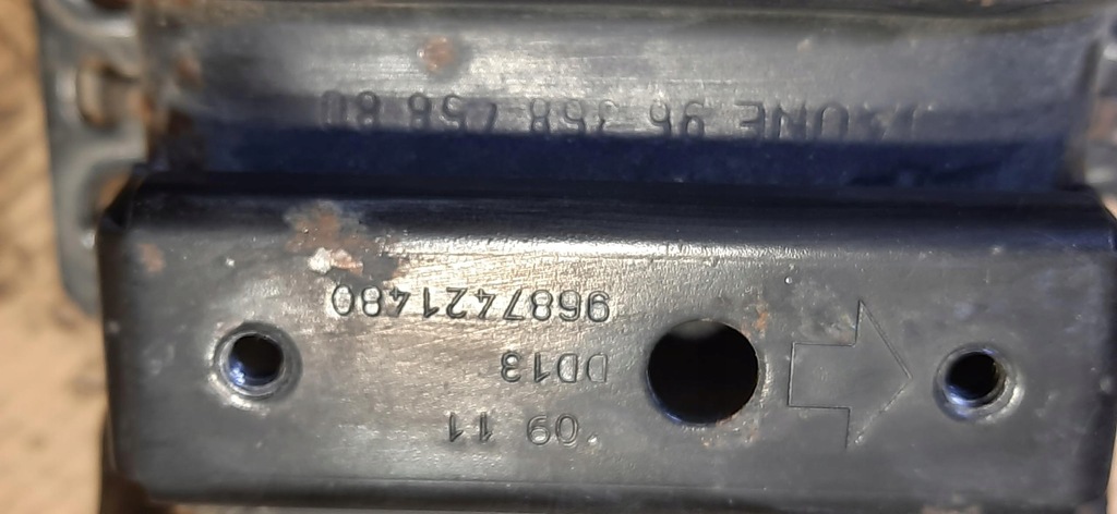 фото №8, Кронштейн подушка кронштейн двигуна 1.6thp citroen ds4 9655922980