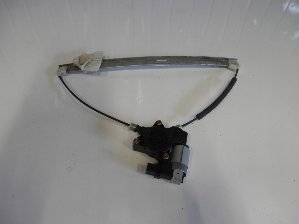 фото №1, Mazda v 5 подъемник стекло правый перед