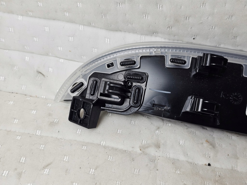 фото №9, Молдинг dekor захист консолі w панель mercedes w247 x247 led