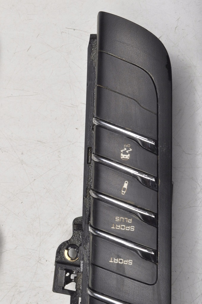 фото №9, Porsche macan панель перемикачів 95b907040ad