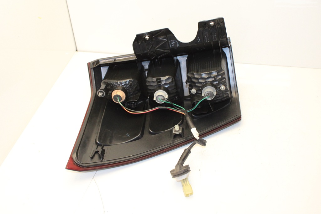 фото №8, Suzuki grand vitara ii лампа задня лампи задні права ліва комплект