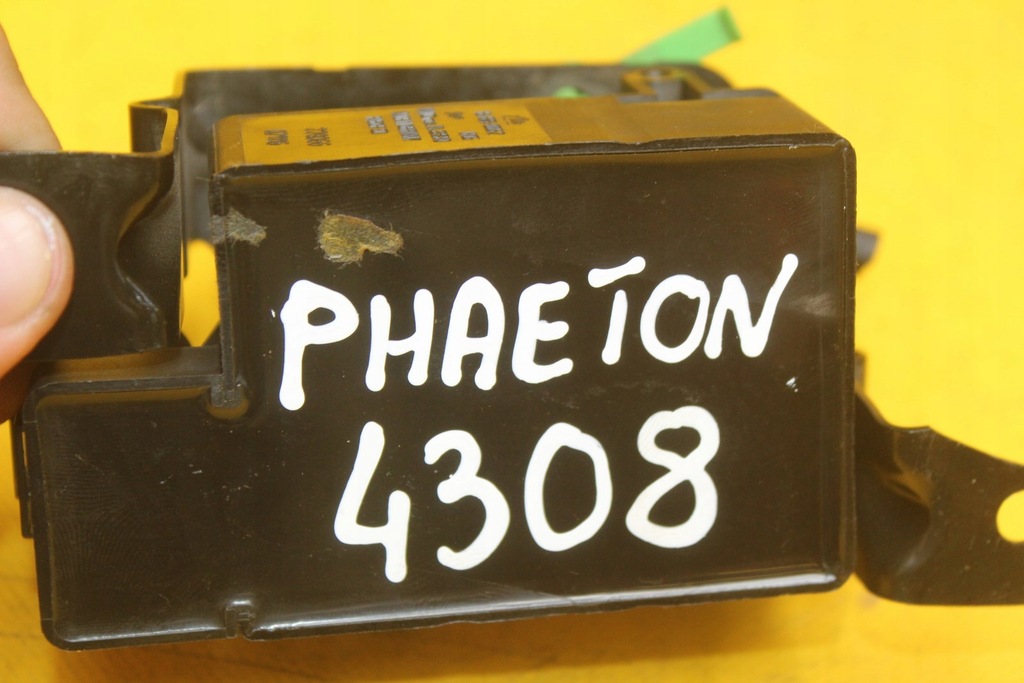 фото №8, Распределитель электроклапан пневматика подвеска vw phaeton 15152400052