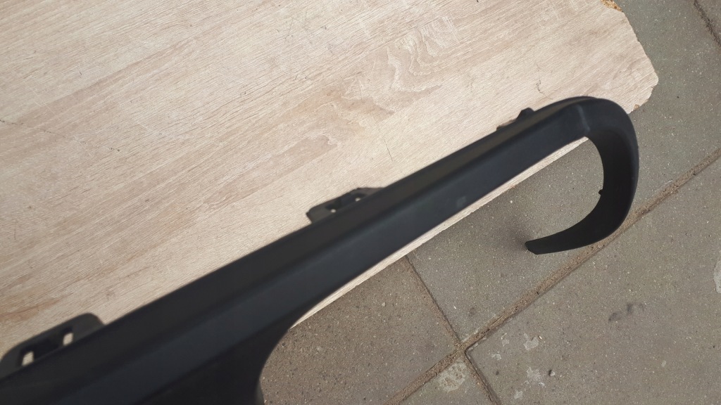 Porsche macan 95b бампер задній спойлер нижній 95b807834l Зі Шроту