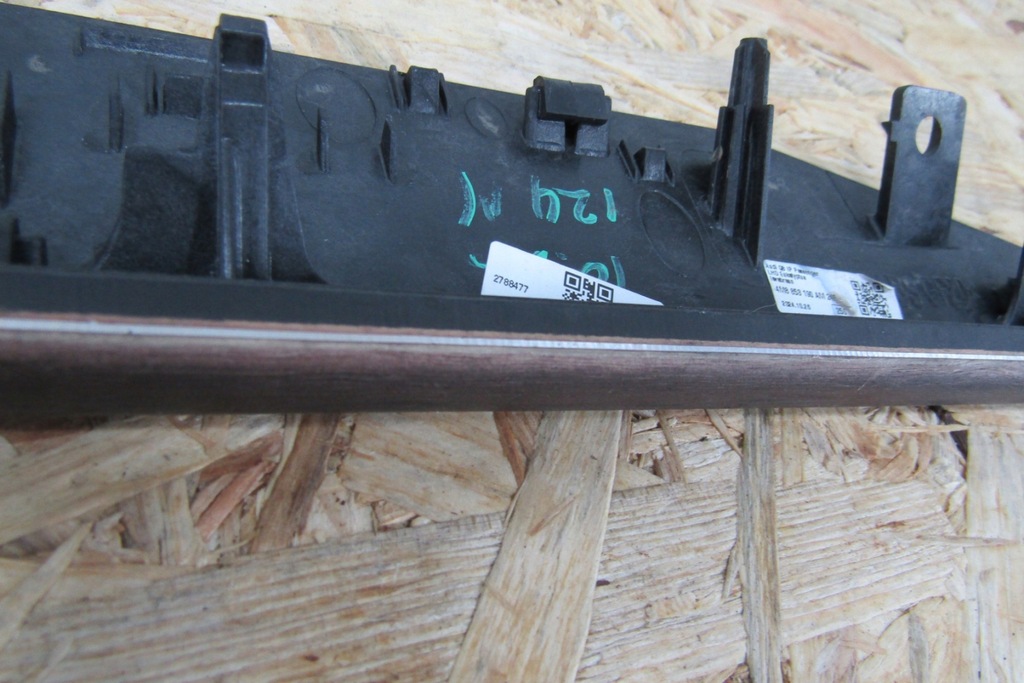 фото №9, Audi q8 q7 молдинг dekor консоли 4m8853190 lhd