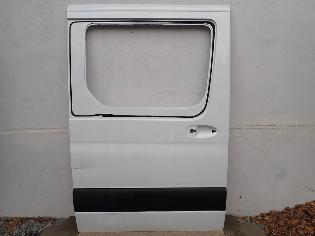 фото №1, Двері праве зсувні mercedes sprinter 3 907 910 2018- niski