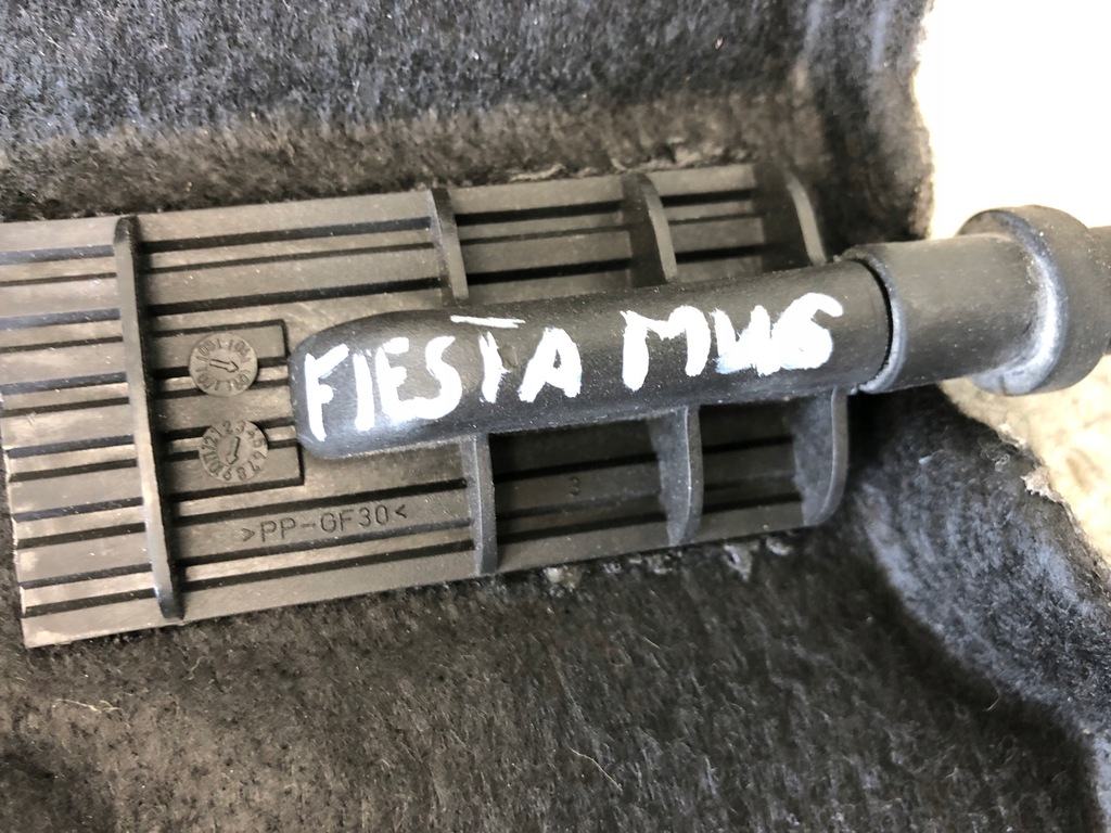 фото №6, Полиця багажника ford fiesta mk6