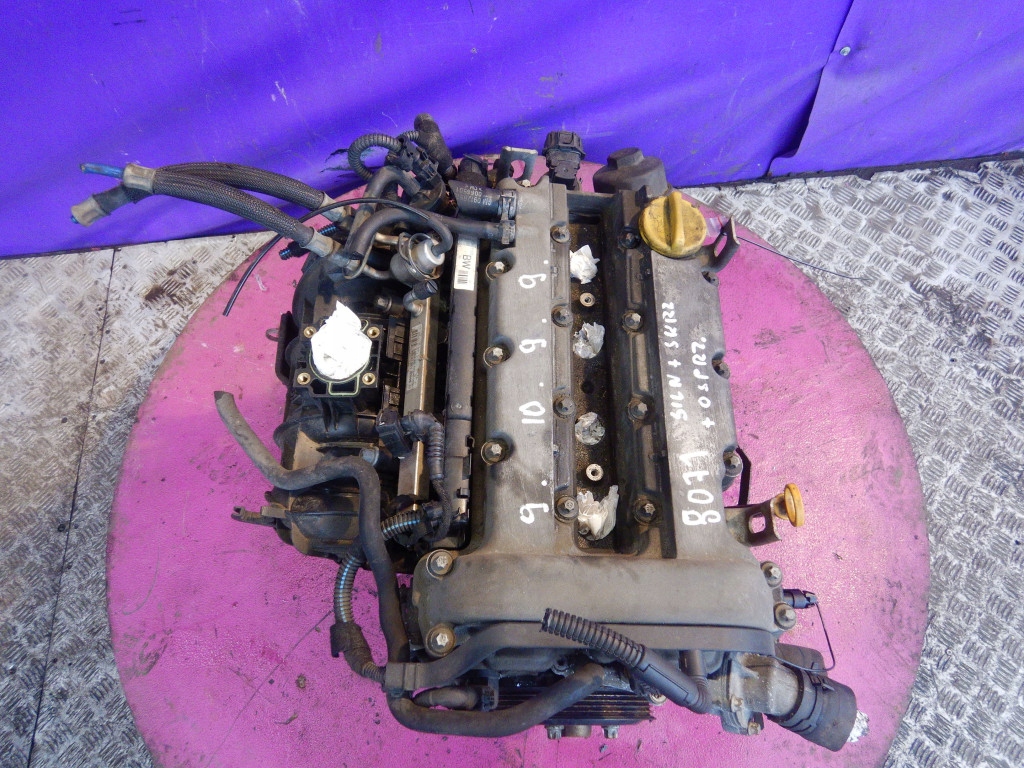 фото №6, Opel corsa b 1,2 16v x12xe 65km двигатель бензин test сжатие