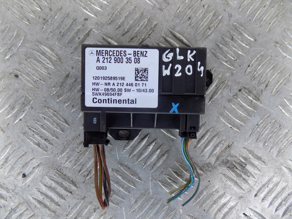 фото №1, Mercedes glk x204 модуль насоса пального
