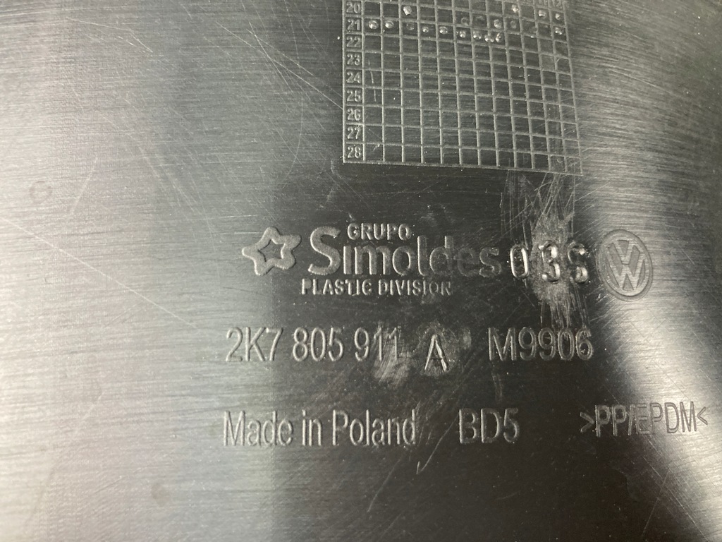 фото №8, Подкрылок левая передние vw caddy 2k7