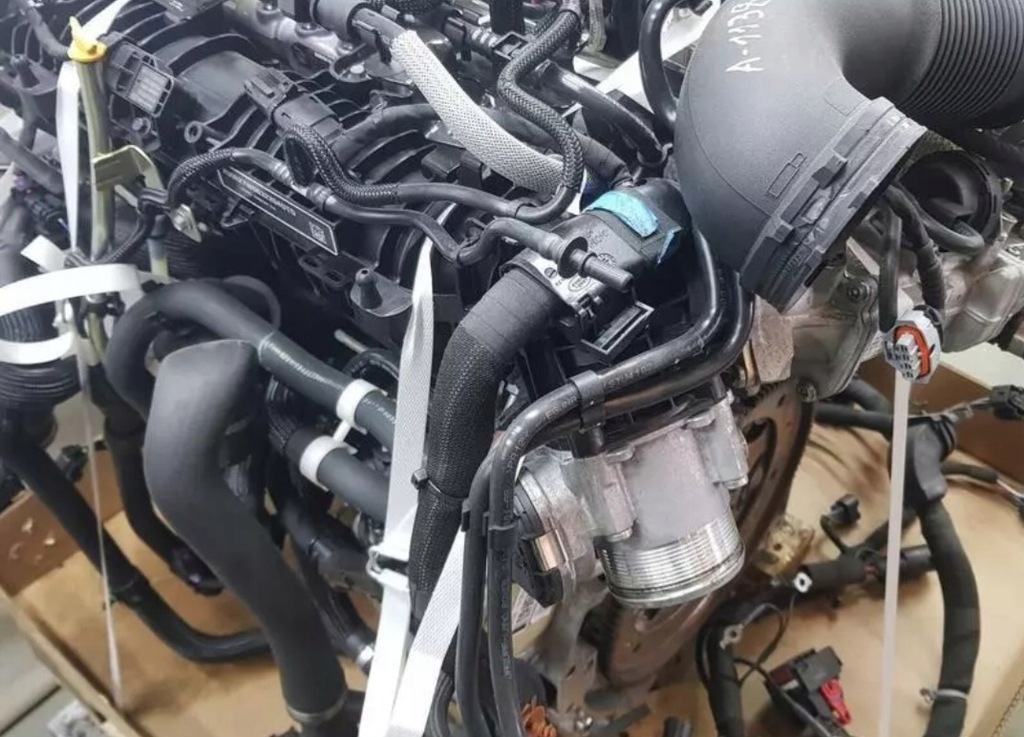 фото №6, Двигун jaguar xe e-pace evoque discovery sport 2.0d 204dtd 2020 62000km