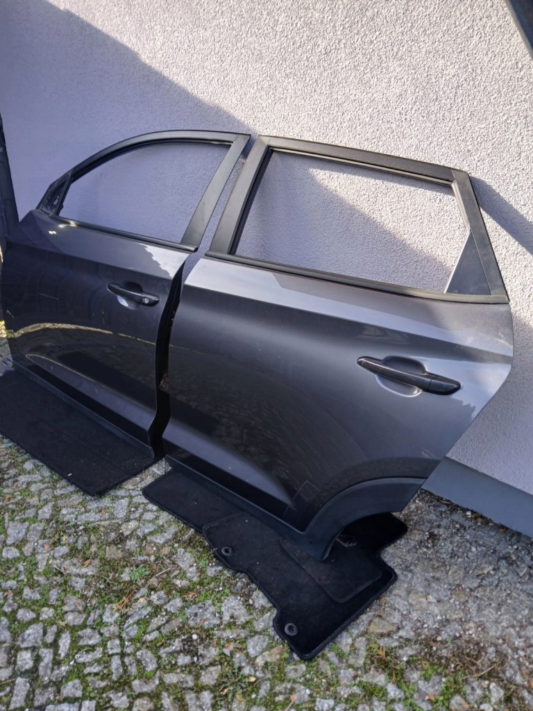 фото №1, Двері повний лівий задня hyundai tucson iii z3g 2015-