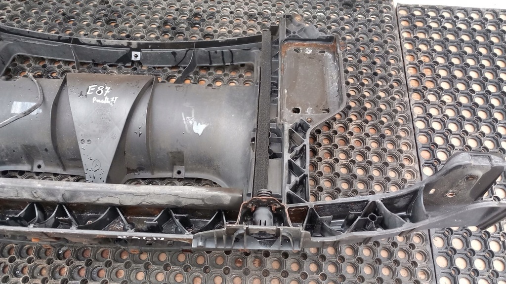 фото №9, Bmw e87 lift pas передній підсилювач