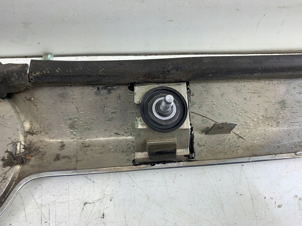 фото №9, Opel zafira c накладка кришки багажника хром