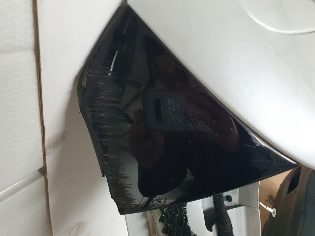 фото №7, Кришка багажника задня комплектна лампа камера citroen c4 cactus комплект