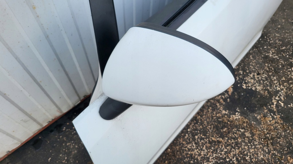 фото №5, Corsa d z474 дверь белый левая 3d