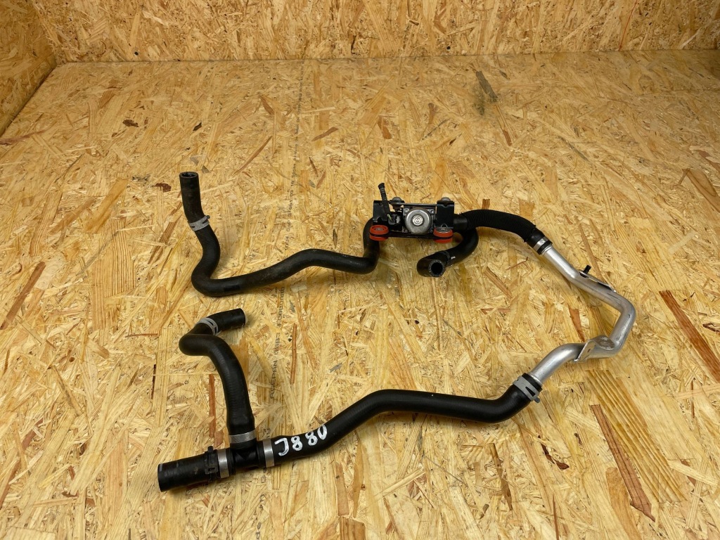 фото №1, Патрубок труба шланг води porsche panamera 971 971815091 5q0906457c