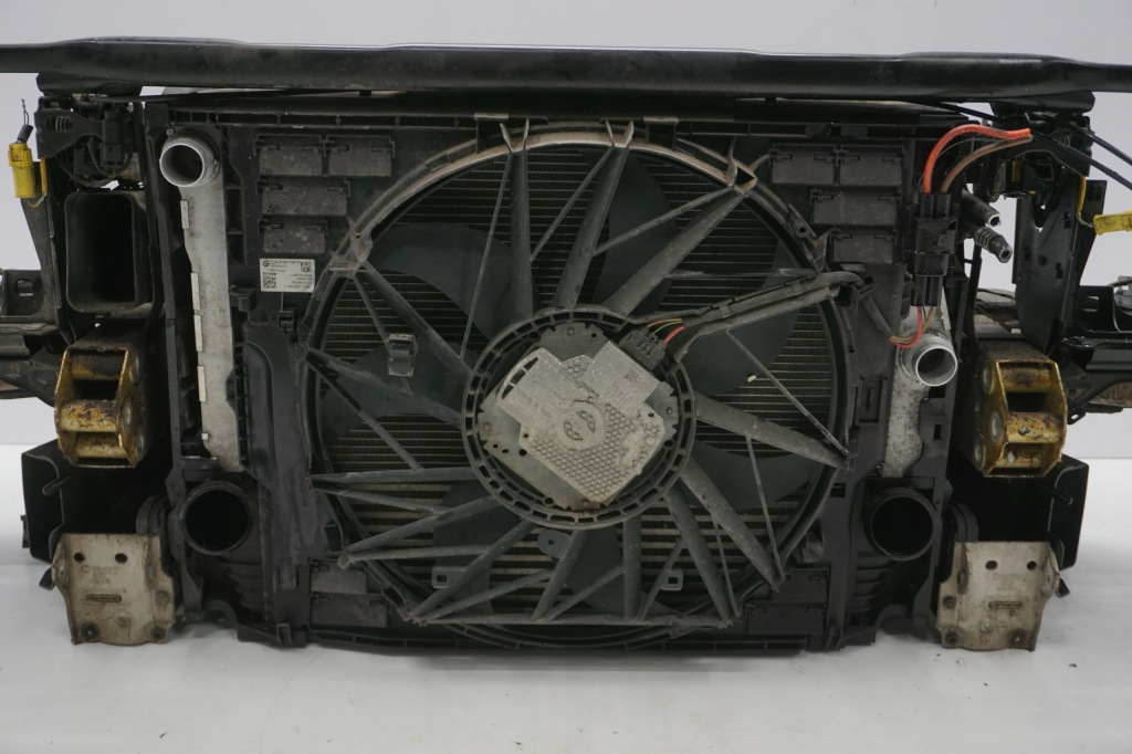 фото №8, Bmw 5 f10 f11 pas передний усилитель 2.0d механическая коробка передач