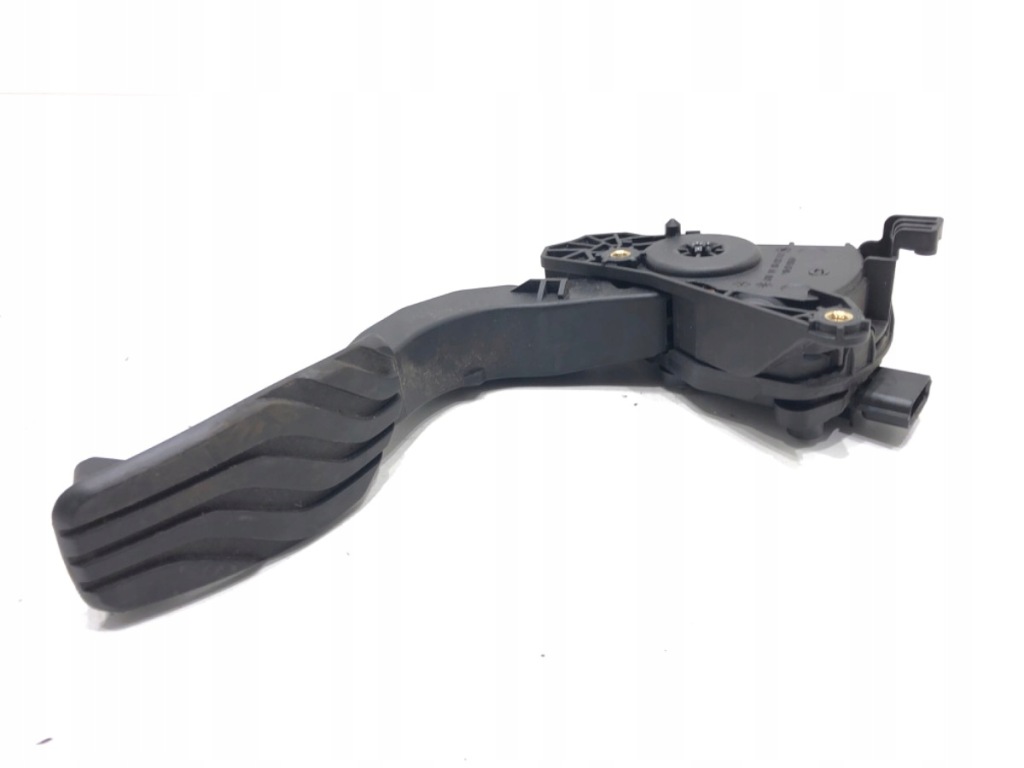 фото №1, Потенциометр газа renault clio v 180108467r 1.6 94km педаль