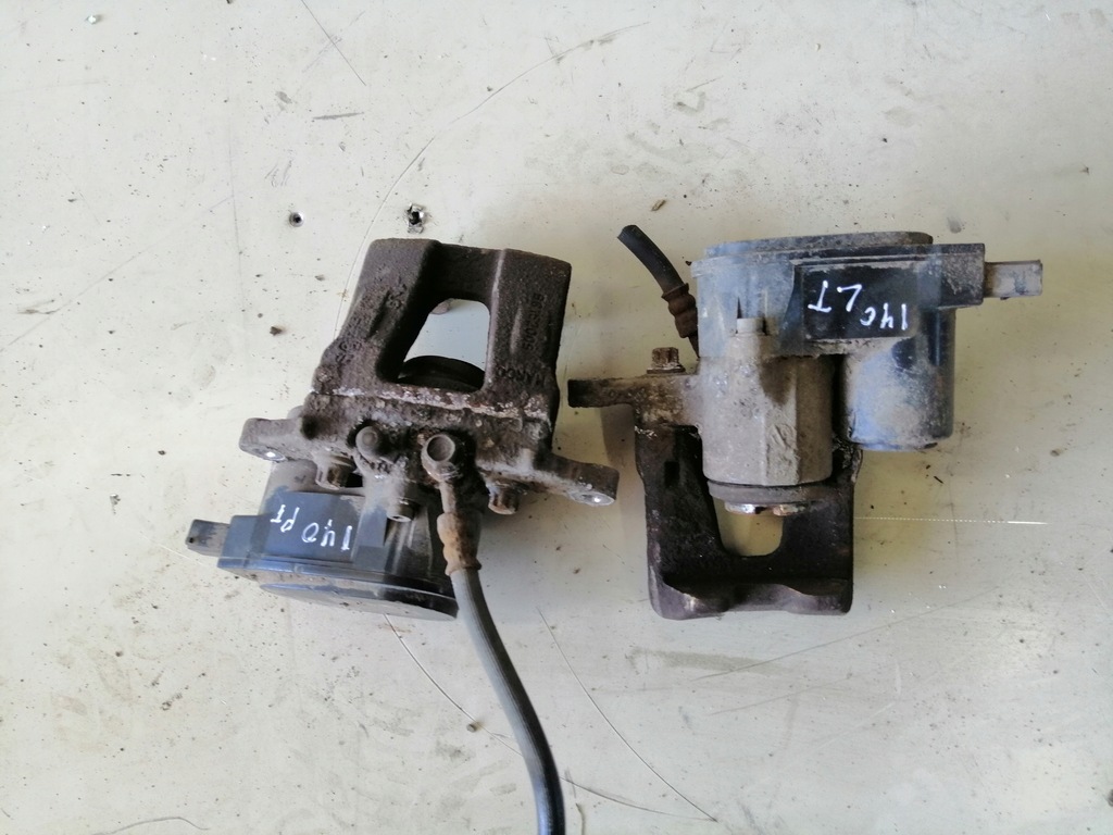 фото №1, Hyundai i40 супорт гальмівний лівий правий задня