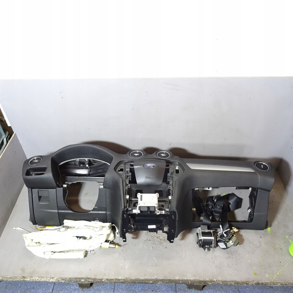 фото №1, Ford mondeo mk4 консоль приборная панель приборная панель подушка безопасности