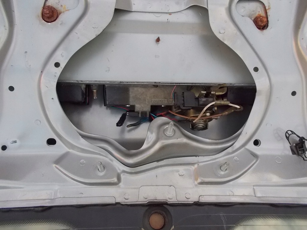 фото №14, Крышка багажника задняя kombi лак lt7q audi a4 b6